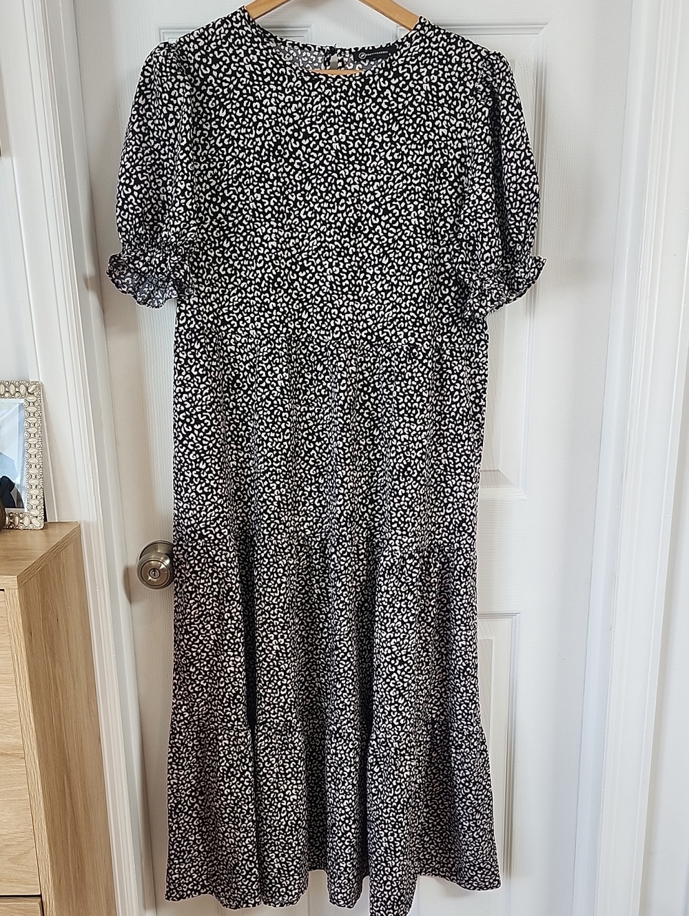 Black & White Printed Midi Dress with Puff Sleeves